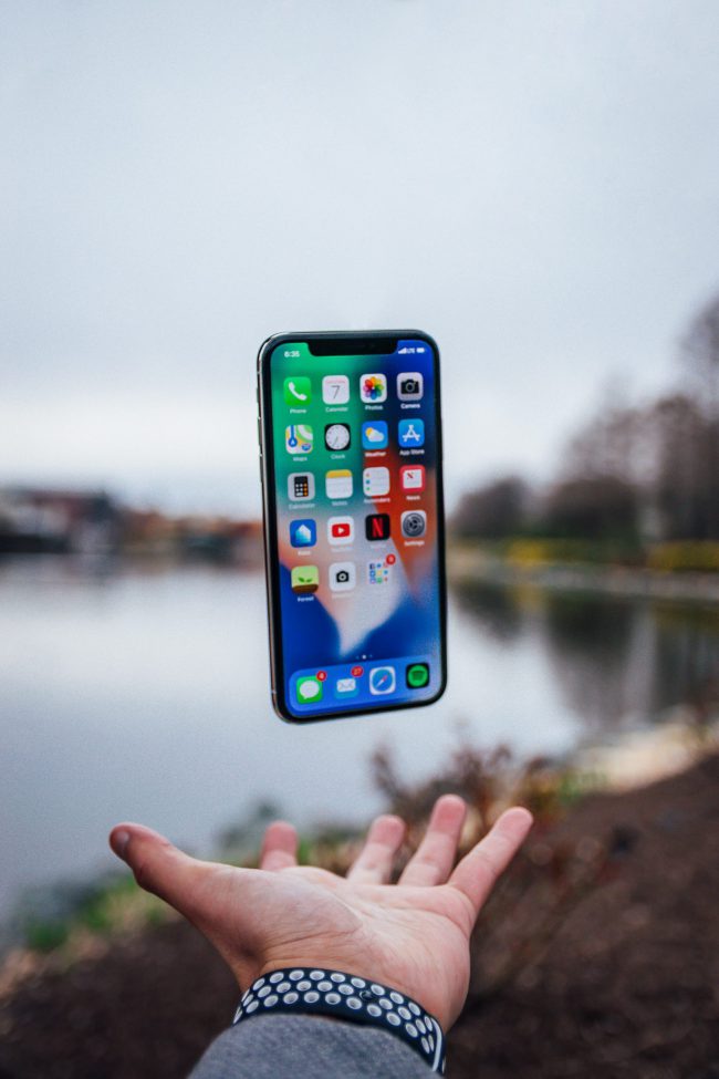 How DevOps Plays a Beneficial Role in Mobile App Development How DevOps Plays a Beneficial Role in Mobile App Development
